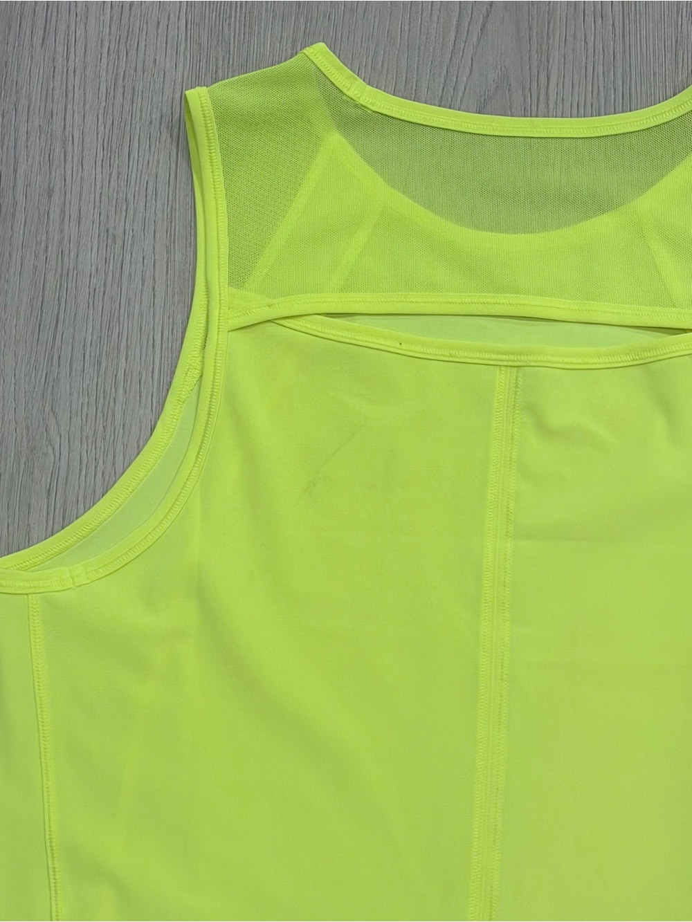 lululemon athletica Sculpt Tank - Highlighter Yellow (6) - Picture 6 of 7